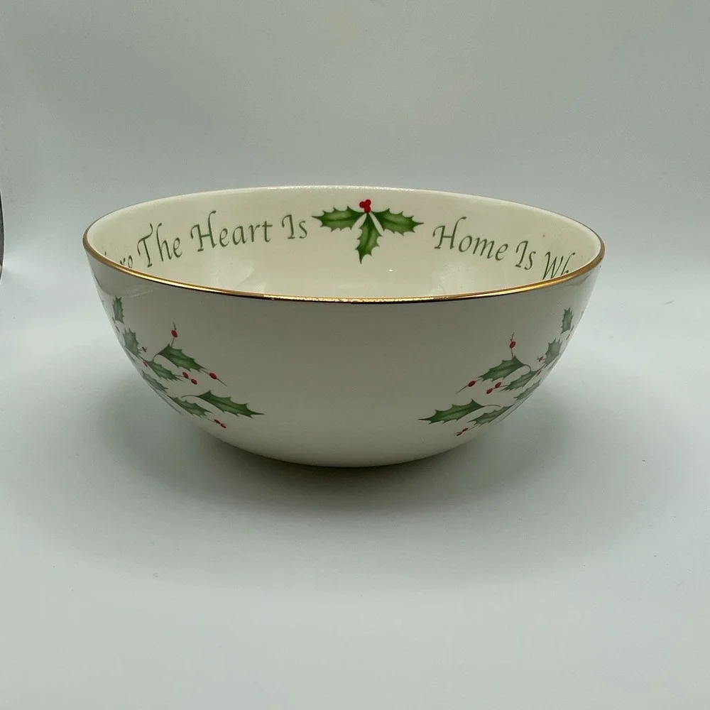 Lenox‎ Holiday Serving Bowl Home Is Where The Heart Is Sentiment Holly Berries